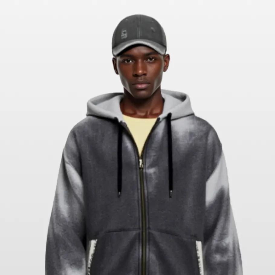 https://lightchain-qlxy-prod.oss-cn-hangzhou.aliyuncs.com/light-chain-international/home/image_outfit_adjustments_left.jpg
